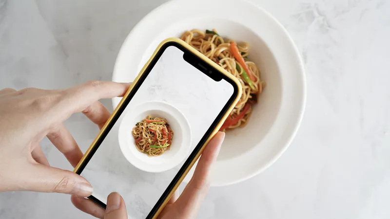 La hostelería y TikTok: cómo llenar mesas en 15 segundos